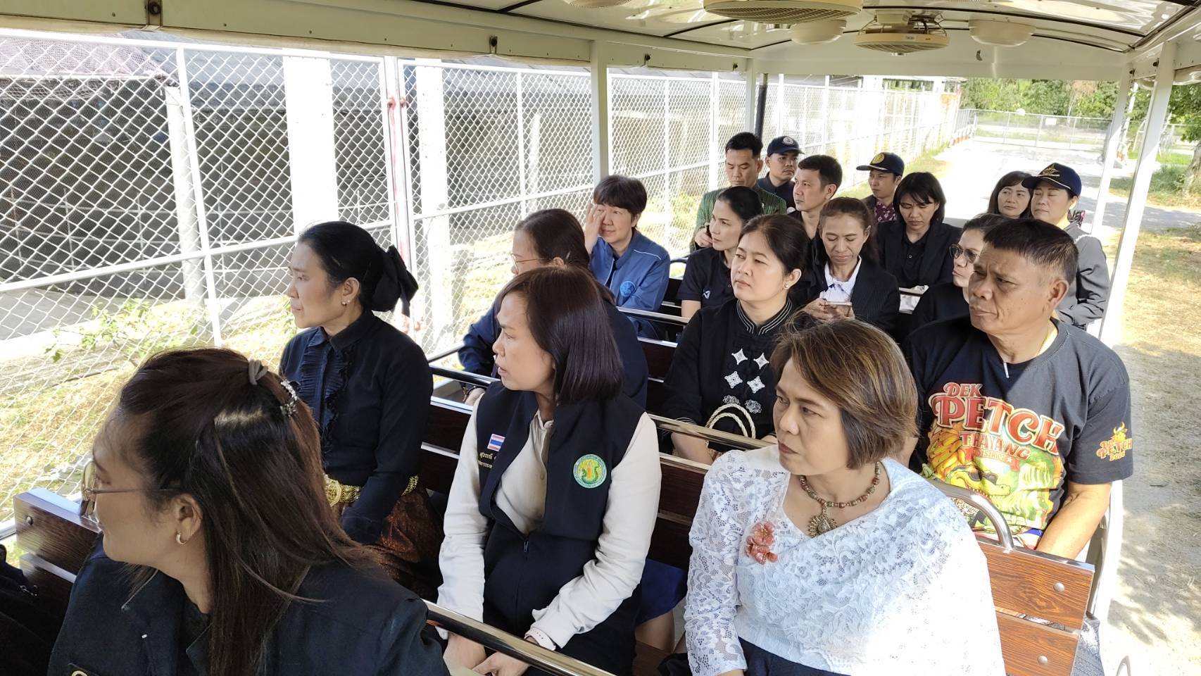 title - ปฏิรูปที่ดินจังหวัดเพชรบุรี พร้อมด้วยนางสาวขวัญใจ เพชรสวน นักวิชาการปฏิรูปที่ดินชำนาญการ ร่วมประชุมการติดตามความก้าวหน้าผลการดำเนินงานตามแผนการตรวจราชการของผู้ตรวจราชการกระทรวงเกษตรและสหกรณ์ ประจำปีงบประมาณ พ.ศ. 2569 รอบที่ 1 ตามแผนการตรวจราชการของผู้ตรวจราชการกระทรวงเกษตรและสหกรณ์ (นางสุวรรณี ศรีสุวรรณ์) ประจำปีงบประมาณ พ.ศ. 2569 รอบที่ 1 เขตตรวจราชการที่ 4 จังหวัดเพชรบุรี